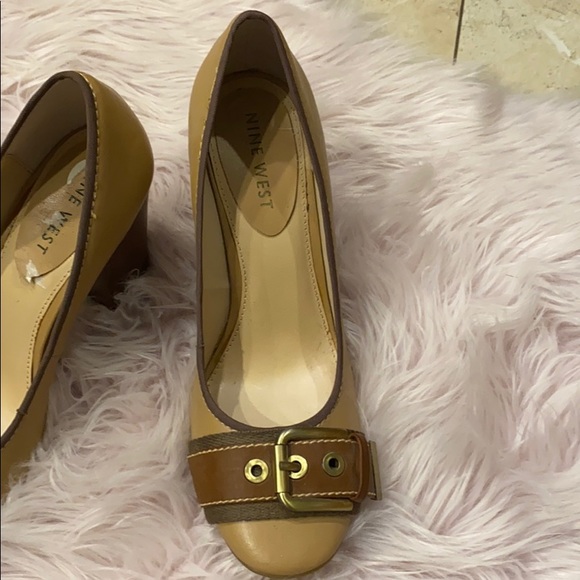 Nine West heels - Picture 2 of 6